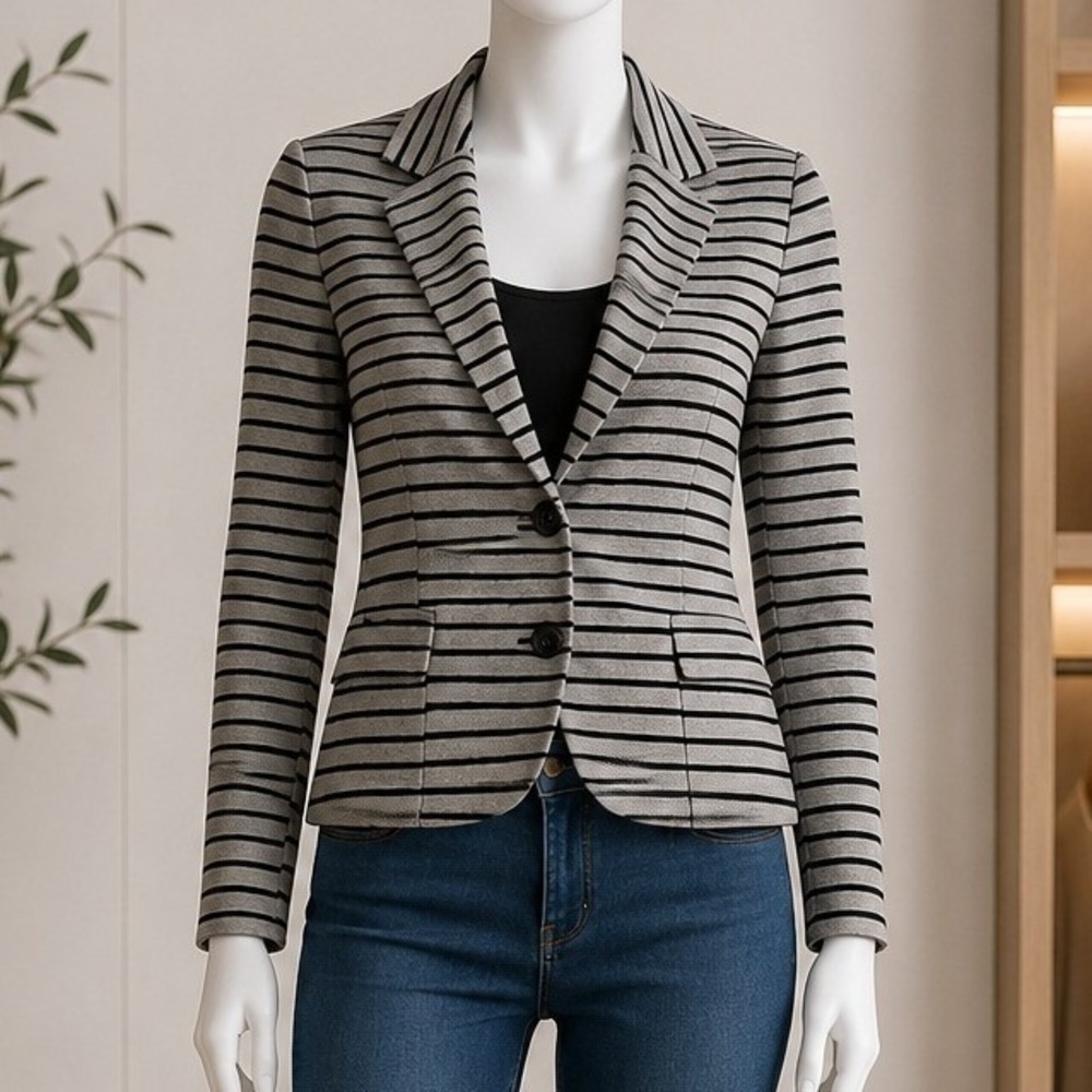 Check & Stripe Women Blazer Gray Black Horizontal Stripe Soft Knit Medium